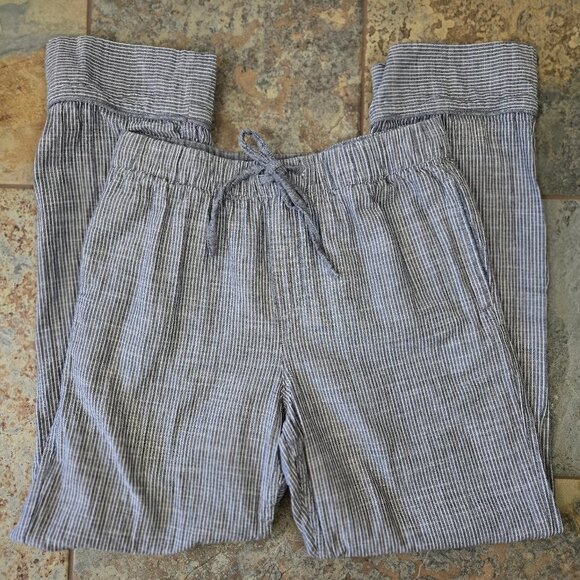 Levi's Size Small 100% Cotton Gray White Vertical Striped Casual Pants Elastic - Picture 1 of 13